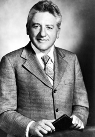 Josiah DuBois photo.jpg Josiah DuBois photo.jpg