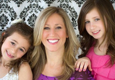Mom and daughters learn together with PJ Library