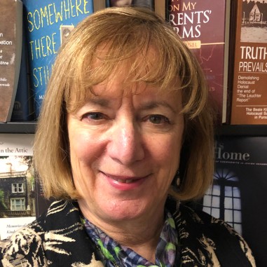 Shelly Shapiro headshot