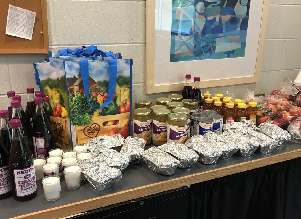 Preparing for the JFS We Remember You Project that gives Rosh Hashanah gift baskets to local Jewish families in need.