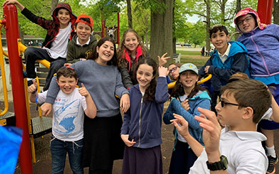 Maya-farewell-group-9.jpg Maya farewell group 9