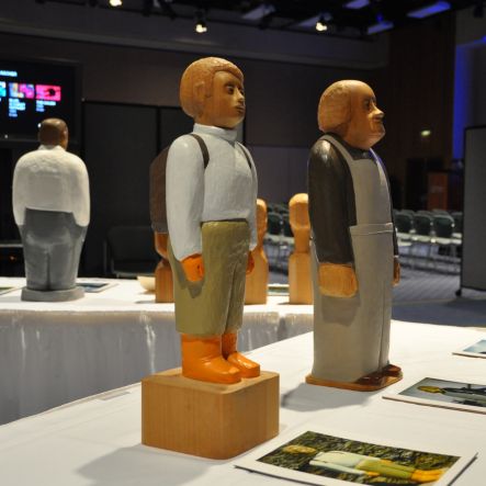 Wooden sculptures by Robert Ascher null